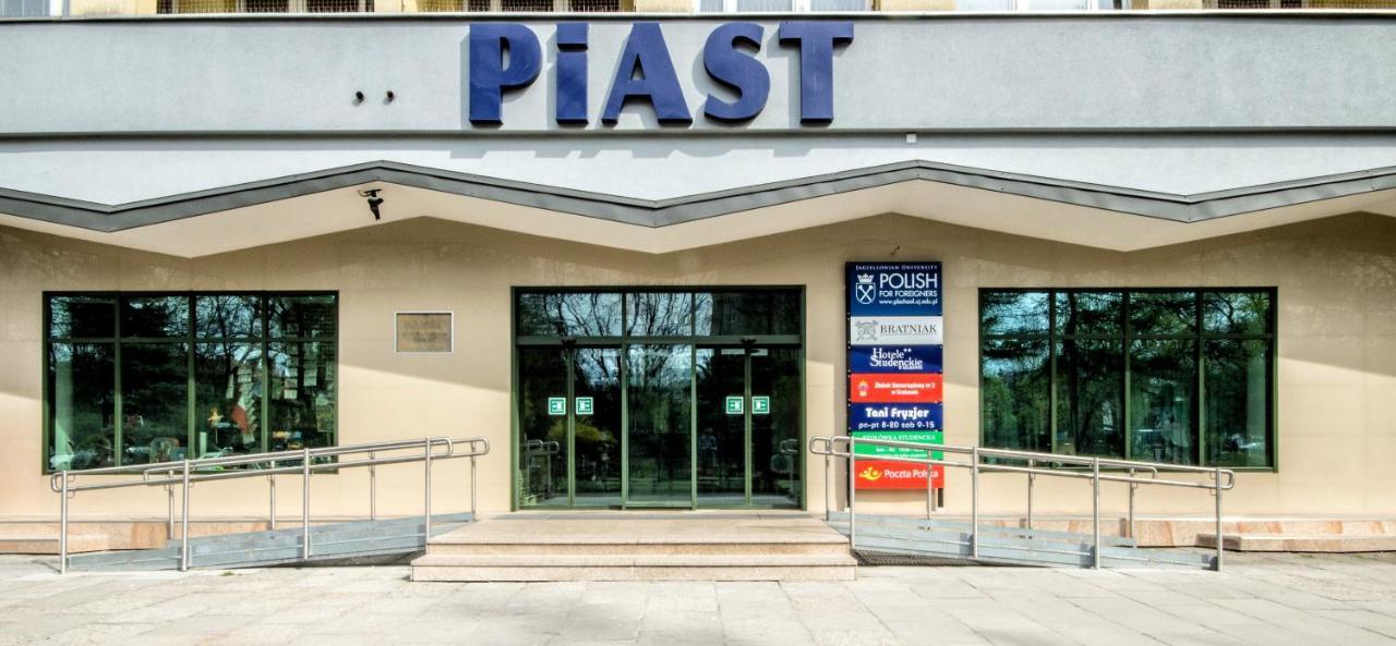 Piast Hotele Studenckie Cracovia Exterior foto